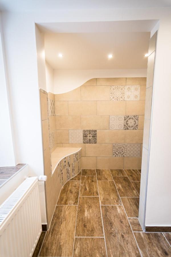 Ferienwohnung Richards Idar-Oberstein Bagian luar foto